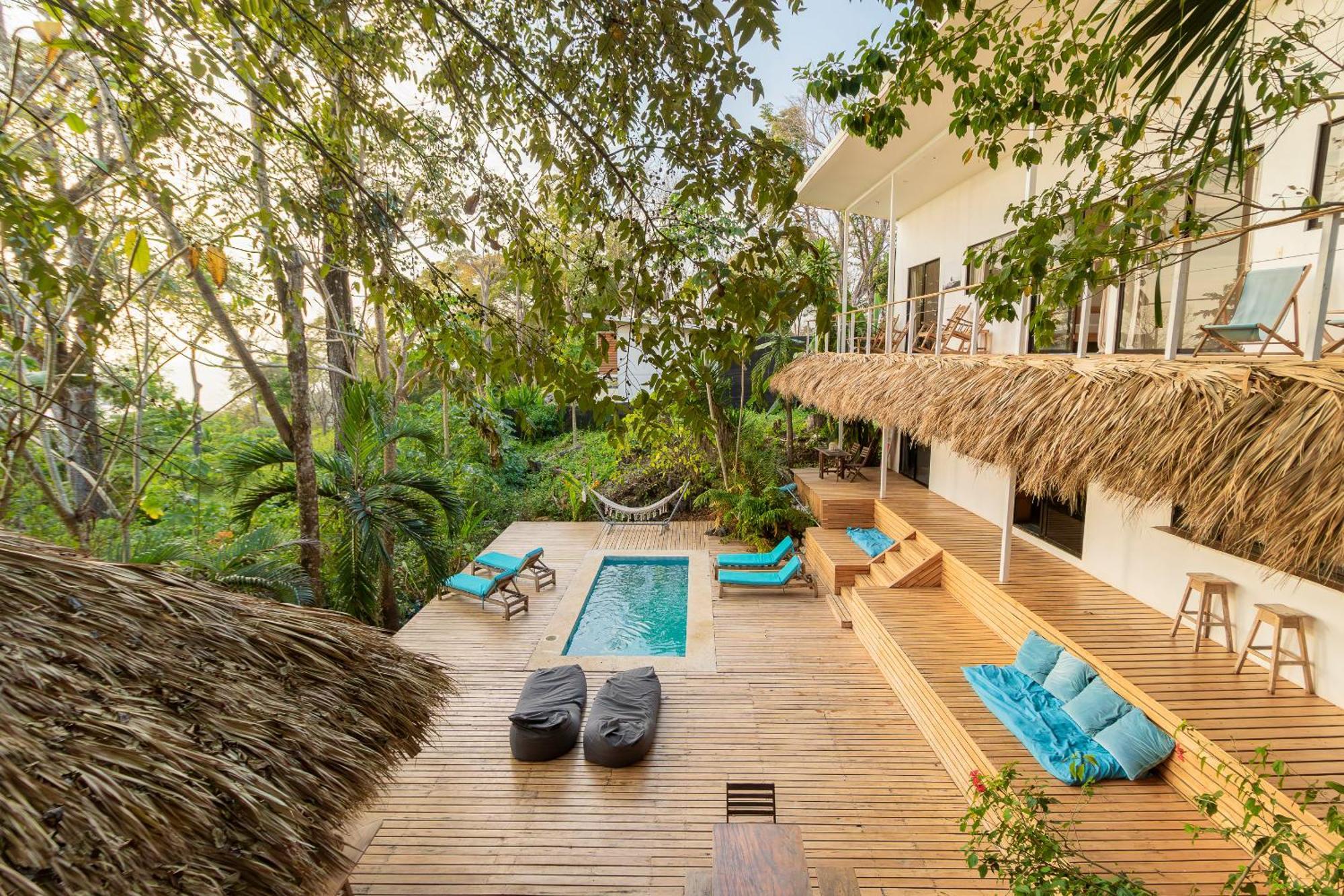 La Sana Surf Hotel, New Management, Few Mn Drive To The Beach Playa Santa Teresa  Exterior photo