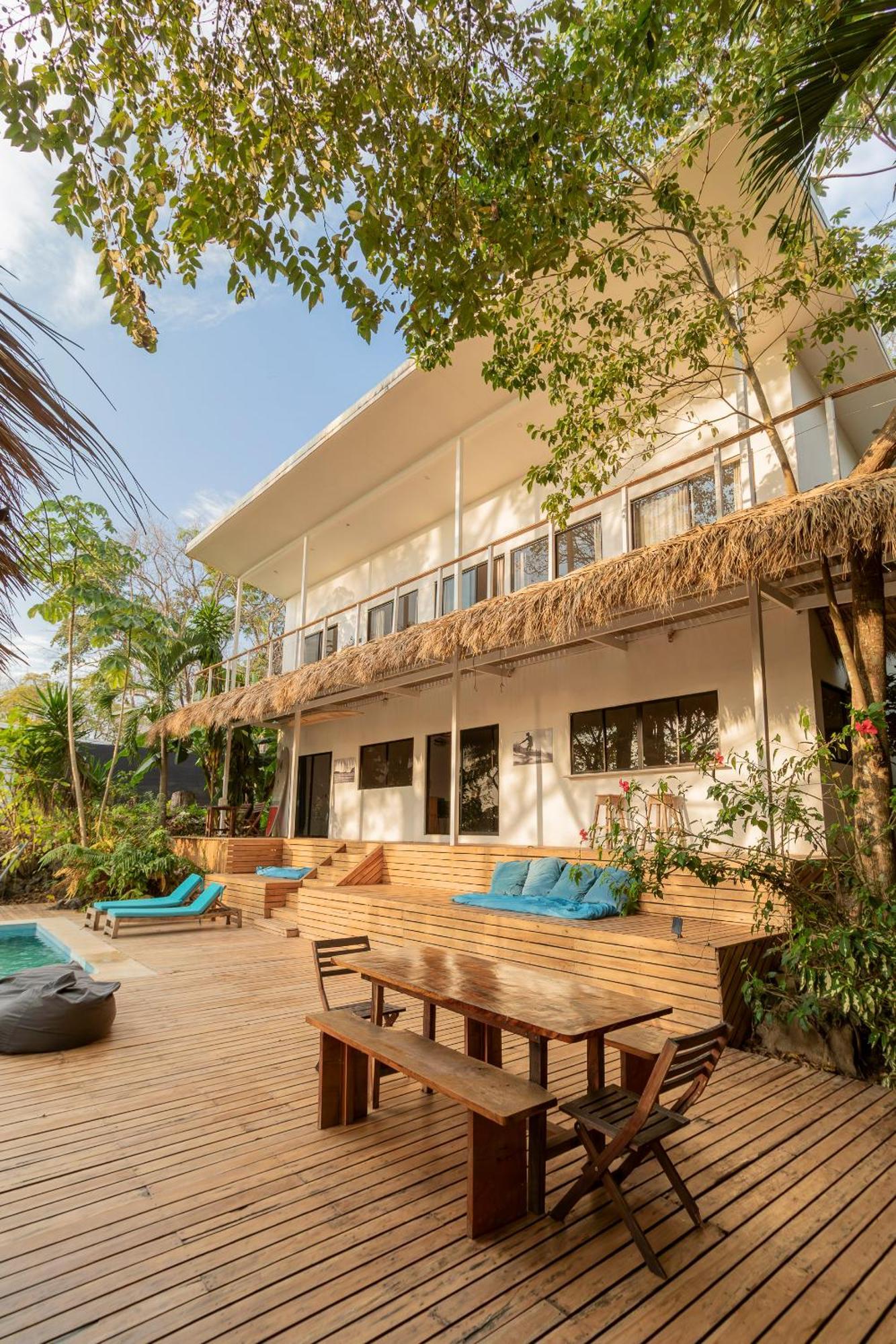 La Sana Surf Hotel, New Management, Few Mn Drive To The Beach Playa Santa Teresa  Exterior photo