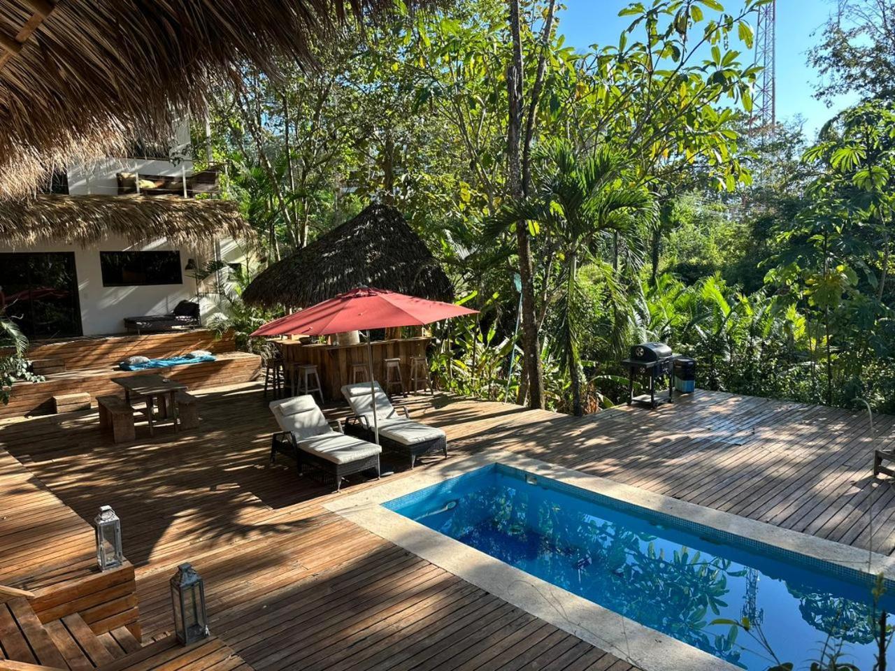 La Sana Surf Hotel, New Management, Few Mn Drive To The Beach Playa Santa Teresa  Exterior photo